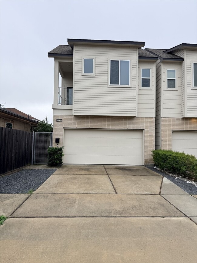 property at 4618 Nichols St