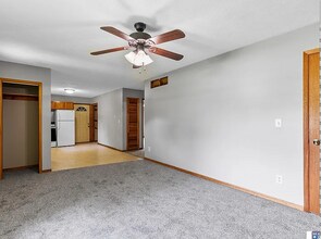 706 Old Cheney Rd in Lincoln, NE - Building Photo - Building Photo