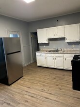 2421 6th Ave in Watervliet, NY - Building Photo - Building Photo
