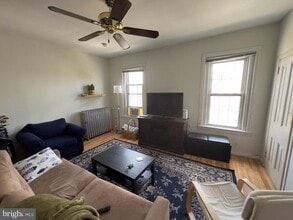 2424 Poplar St in Philadelphia, PA - Building Photo - Building Photo