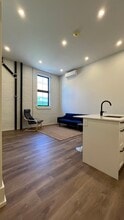 27 Peter St N in Orillia, ON - Building Photo - Building Photo