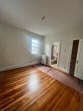 67 Green St, Unit 67 in Brookline, MA - Building Photo - Building Photo