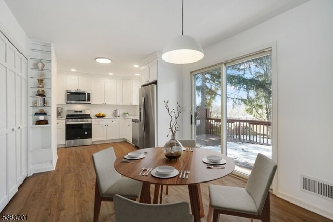 property at 178 Meyersville Rd