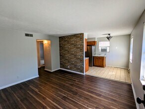 3523 Georgetown Pl in Louisville, KY - Building Photo - Building Photo