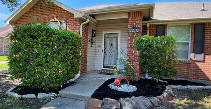 2998 Dusty Ridge Dr in Rockwall, TX - Building Photo - Building Photo