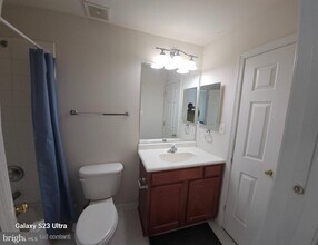 6727 Blanche Dr in Lorton, VA - Building Photo - Building Photo