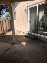 1287 Kenray Loop in Springfield, OR - Foto de edificio - Building Photo