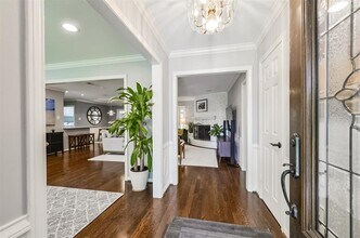 5006 Shady Nook Ct in Houston, TX - Building Photo - Building Photo