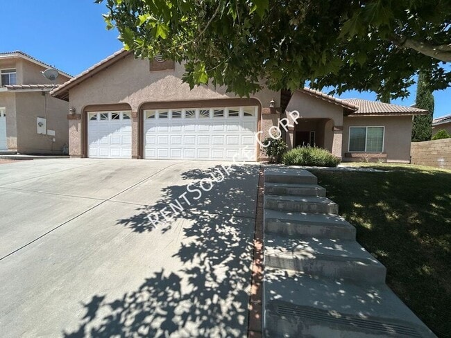39821 Sunstar St in Palmdale, CA - Building Photo - Building Photo