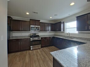 309 Finch Ln in Lexington, SC - Building Photo - Building Photo