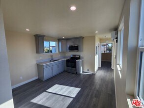 7302 Mace Pl in Los Angeles, CA - Building Photo - Building Photo