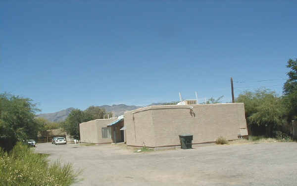 3627 E Monte Vista Dr in Tucson, AZ - Building Photo