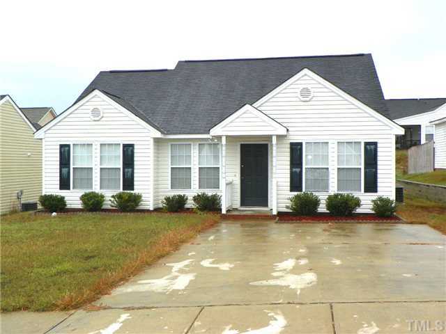 1221 Topping Ln in Knightdale, NC - Building Photo