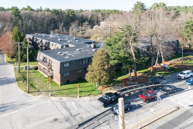 Wayside Condominium in Marlborough, MA - Building Photo - Building Photo