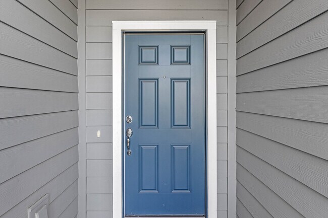 1718 Delightful Dr in Four Corners, FL - Building Photo - Building Photo