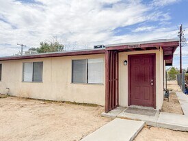 73844 Sun Valley Dr in Twentynine Palms, CA - Building Photo