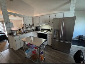 327 Lake Daisy Loop in Winter Haven, FL - Building Photo - Building Photo