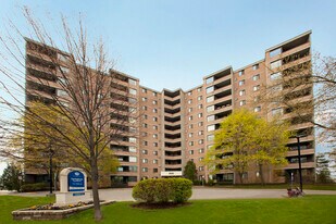 Springbank Apartments in London, ON - Building Photo