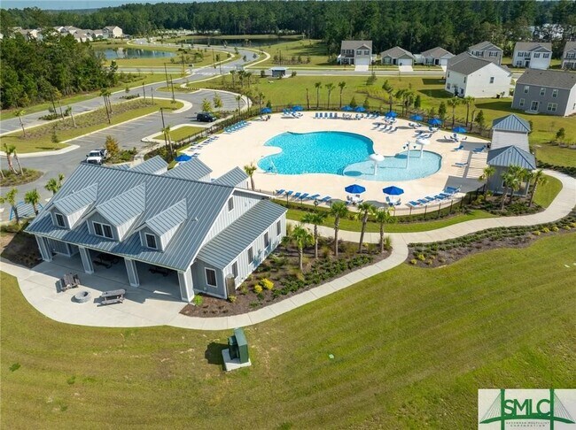 124 Skylark Rd in Bloomingdale, GA - Building Photo - Building Photo