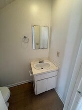 205 Kristin Dr in Greenville, NC - Building Photo - Building Photo