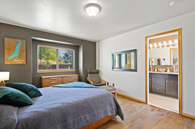 234 Lillian Way in Bozeman, MT - Foto de edificio - Building Photo