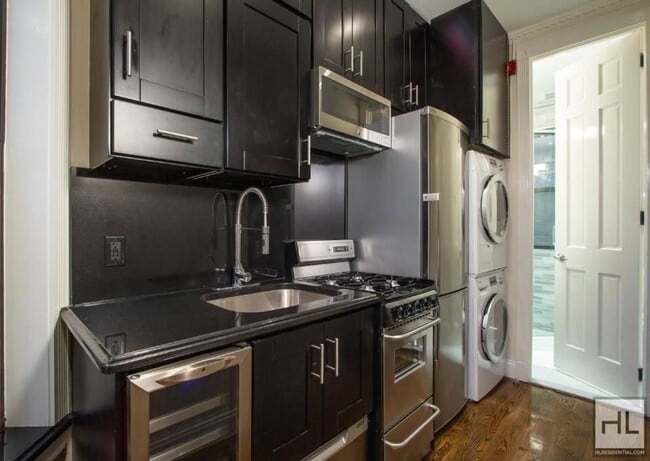 West 103rd Street, Unit 4A in New York, NY - Foto de edificio - Building Photo