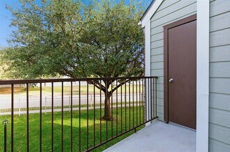 3101 Sondra Dr in Fort Worth, TX - Building Photo - Building Photo