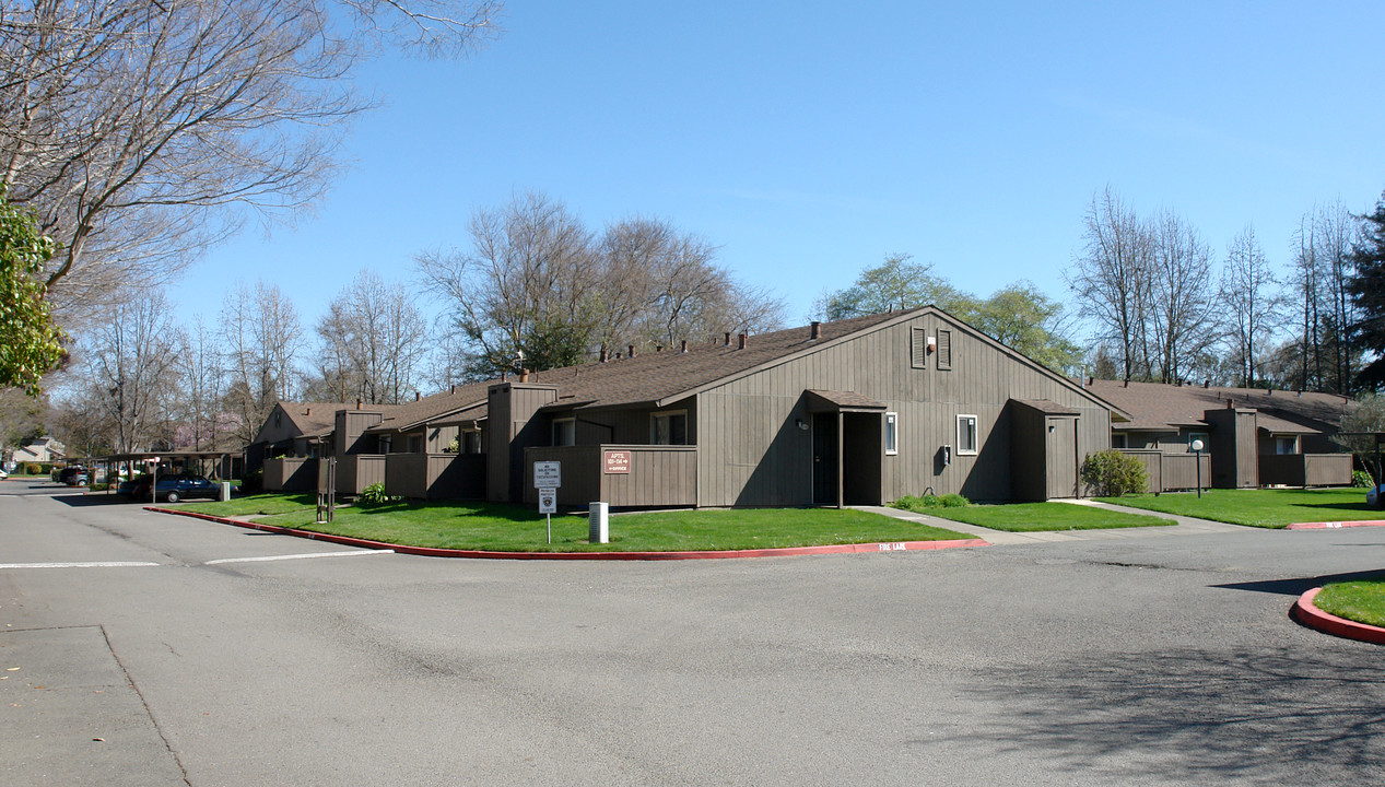 Chelsea Gardens Apartments in Santa Rosa, CA - Foto de edificio