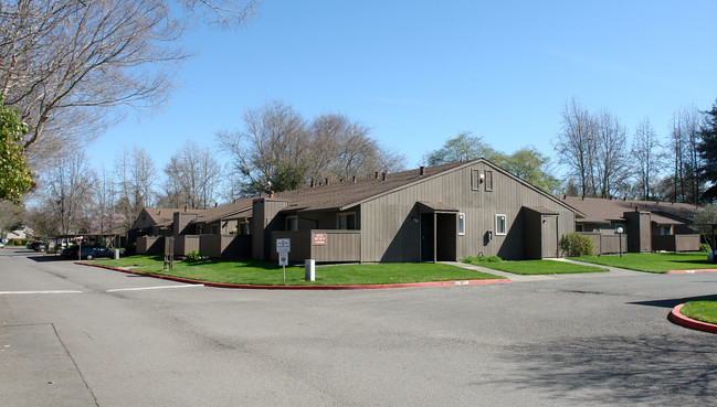 Chelsea Gardens Apartments