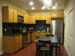 7058 Fulton St in San Diego, CA - Building Photo - Building Photo