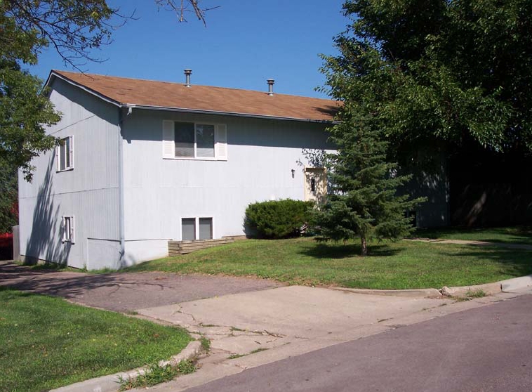 Hanson Four-Plex in Sioux Falls, SD - Foto de edificio