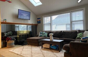 90 Illinois Ave, Unit 2 in Long Beach, NY - Building Photo - Building Photo