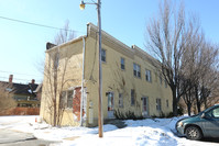 113 S Washington St in Ypsilanti, MI - Foto de edificio - Building Photo