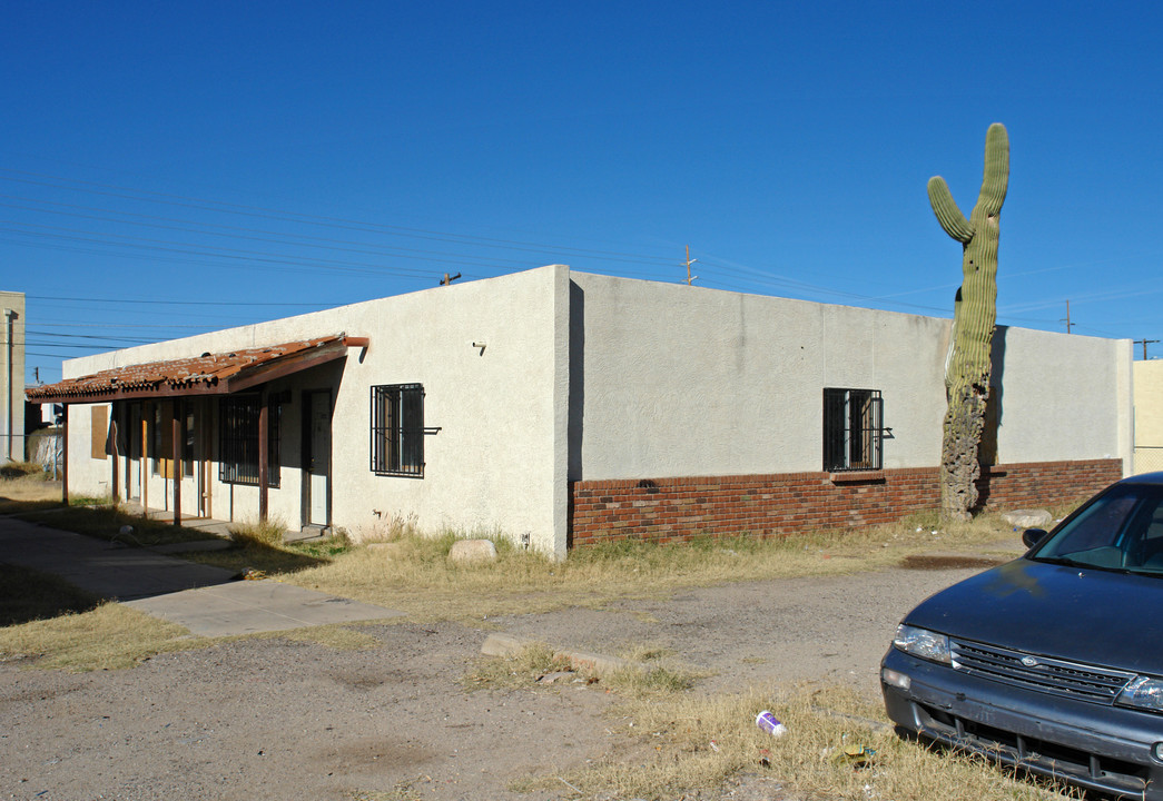 1926 S Montezuma Ave in Tucson, AZ - Building Photo