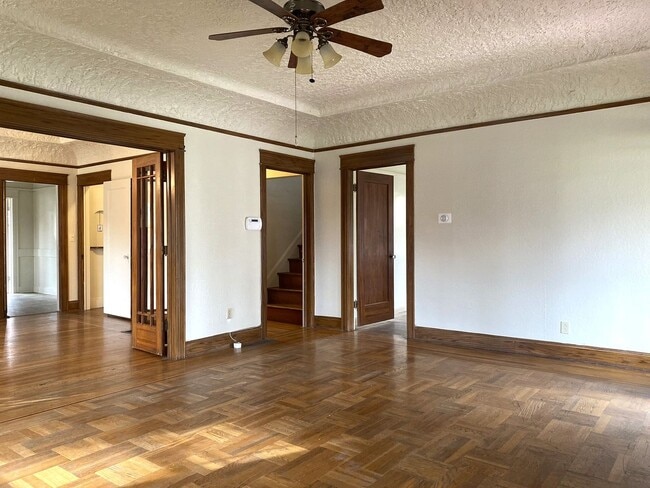204 W 23rd St in Merced, CA - Building Photo - Building Photo