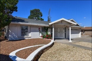 1739 Russ Randall St in El Paso, TX - Building Photo