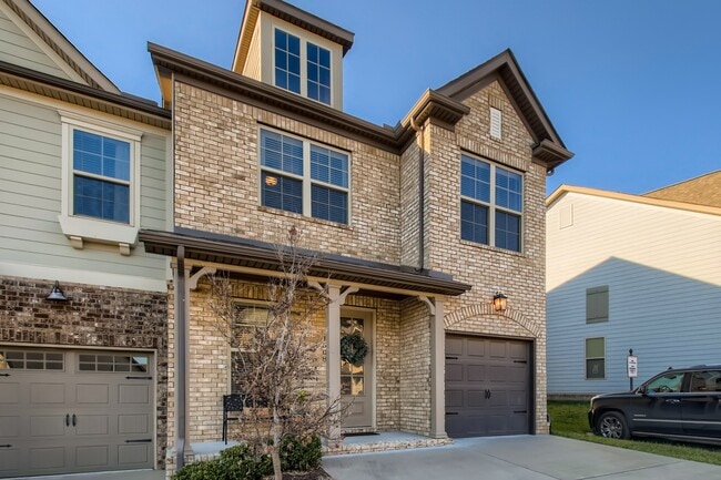 property at 1608 Hampshire Plz