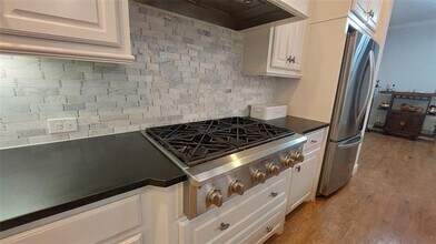 7304 San Saba Dr in McKinney, TX - Foto de edificio - Building Photo