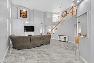 871 Brunellos Ave in Las Vegas, NV - Building Photo - Building Photo