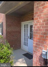 3790 Lyndhurst Dr in Fairfax, VA - Building Photo - Building Photo