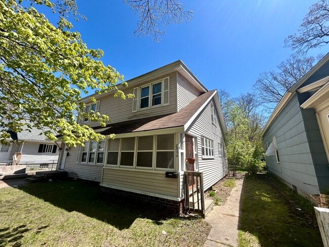 property at 2532-2534 Maffett St