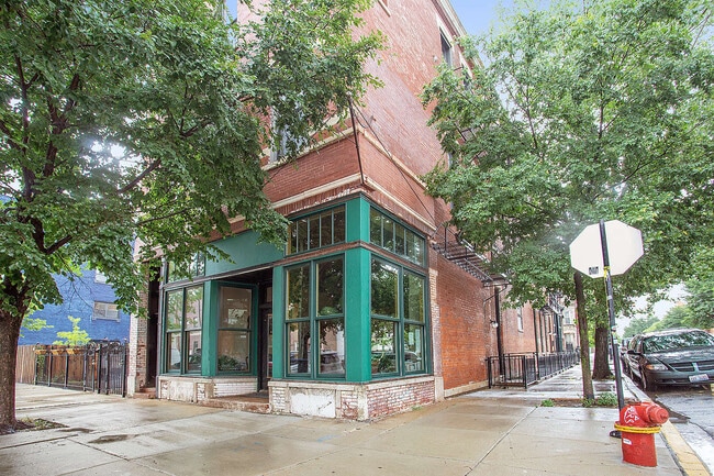 property at 1843 S Racine Ave
