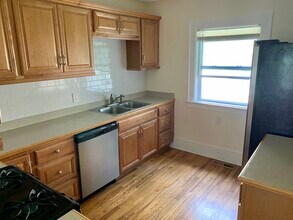 412 Broad St, Unit 412 in Syracuse, NY - Building Photo - Building Photo