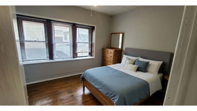 1777 Marks Ave in Akron, OH - Building Photo - Building Photo