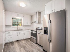 1008 SW 14th St Terrace in Blue Springs, MO - Building Photo - Building Photo