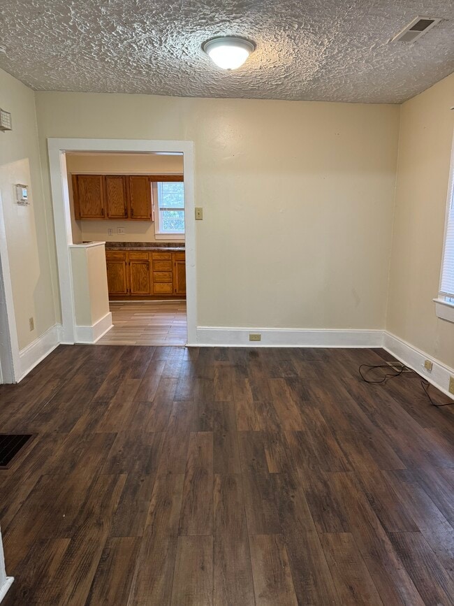 609 Marstellar St in Wilmington, NC - Building Photo - Building Photo