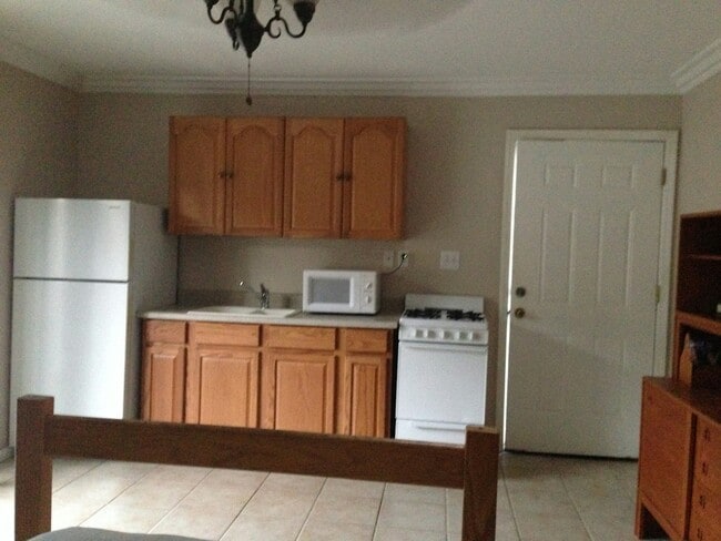 property at 1937 Skyhill Pl