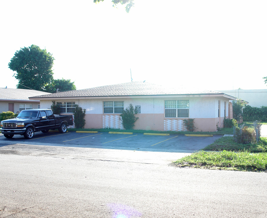 1790 NW 52nd Ave in Fort Lauderdale, FL - Building Photo