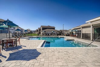 Magnolia at Lake Hamilton in Winter Haven, FL - Building Photo - Building Photo