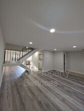 4068 Weymouth Ln in Sacramento, CA - Building Photo - Building Photo